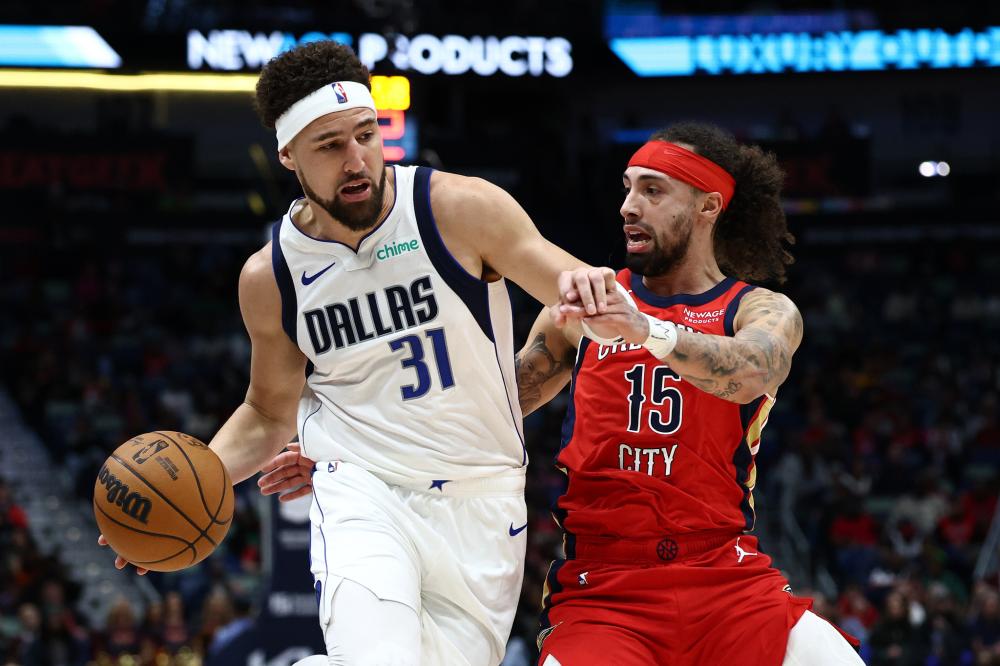 后方铲球放 后方铲球放